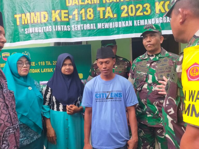 Kunjungan Mayjend TNI Herianto Saputra dalam rangka TMMD ke 118 tahun 2023 di wilayah Kodim 0203/Langkat 